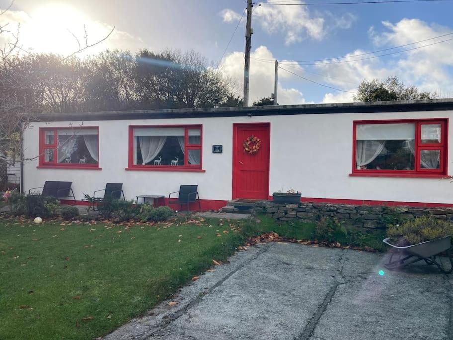 The Potters Cottage Clifden Exterior photo