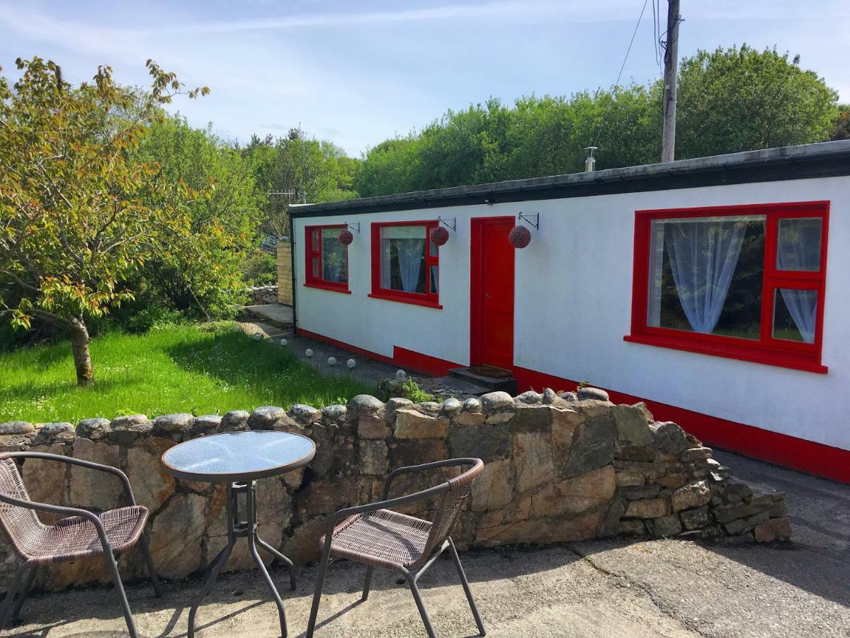 The Potters Cottage Clifden Exterior photo